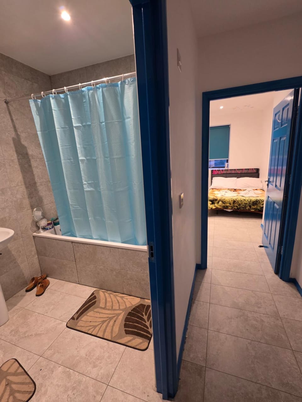 Private room Woodgreen Apartment in London