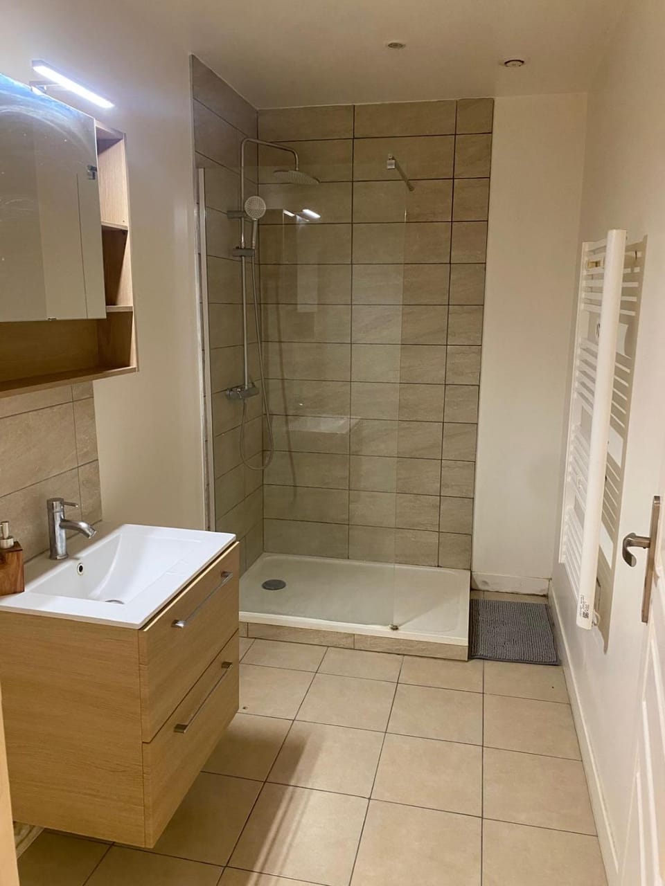 Shower, Bathroom