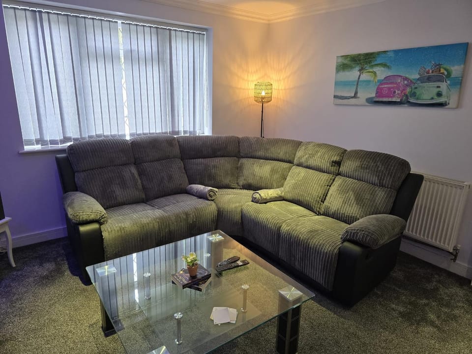 Luxury 6 bed Headington house Apartment in Oxford