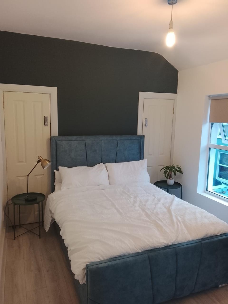 Foyle Derry Self Catering House in Londonderry