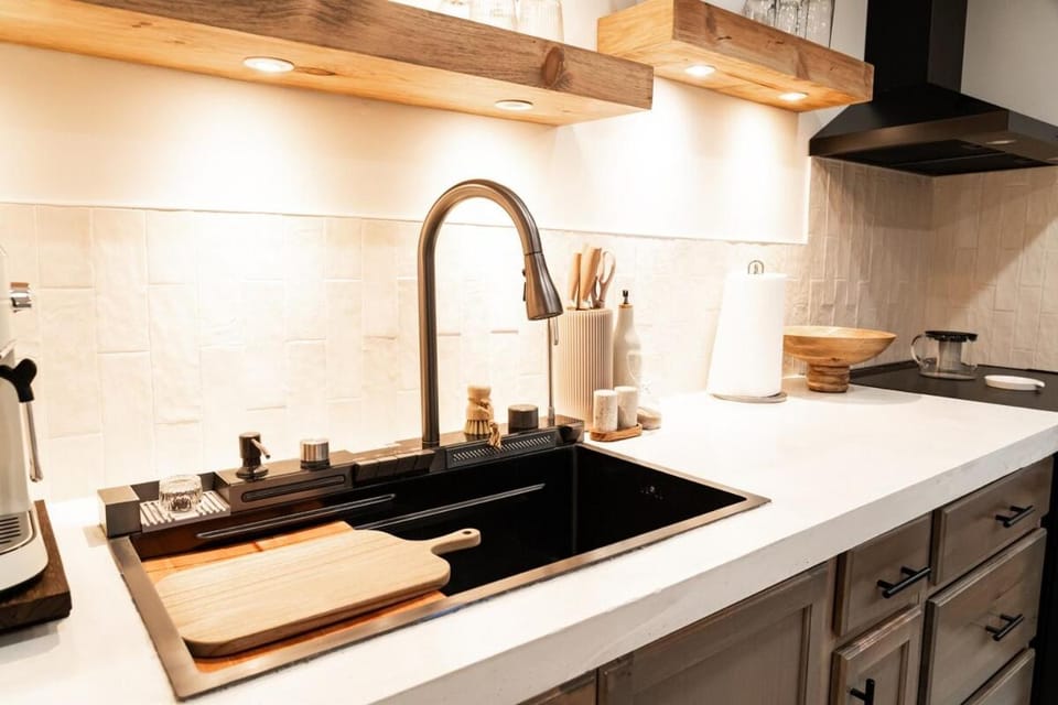 The Oasis Retreat in the Heart of New Hope Apartment in New Hope