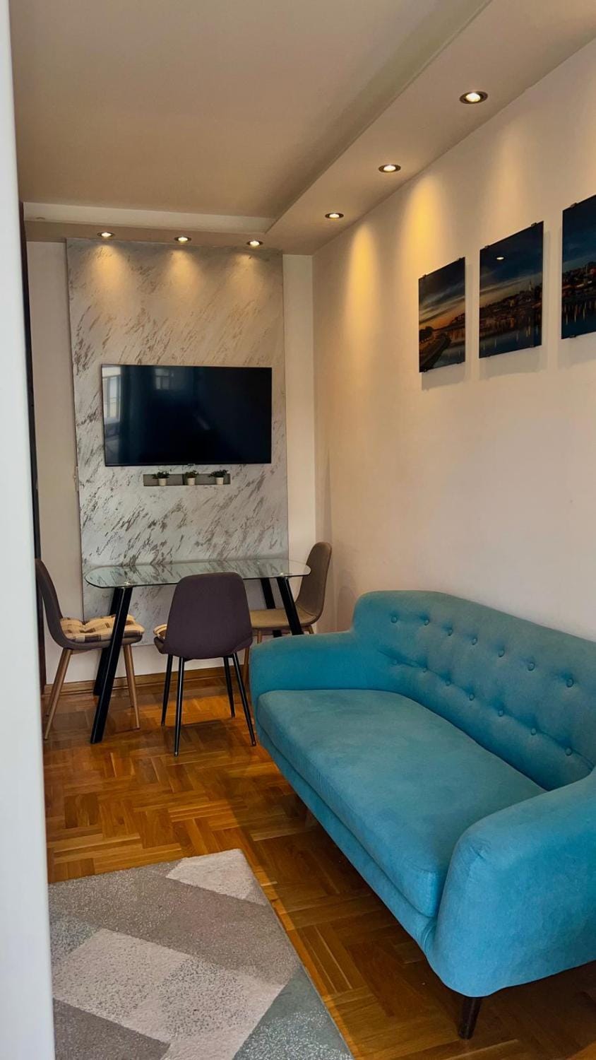 Vision Apartment Banjica - Free Parking Apartment in Belgrade