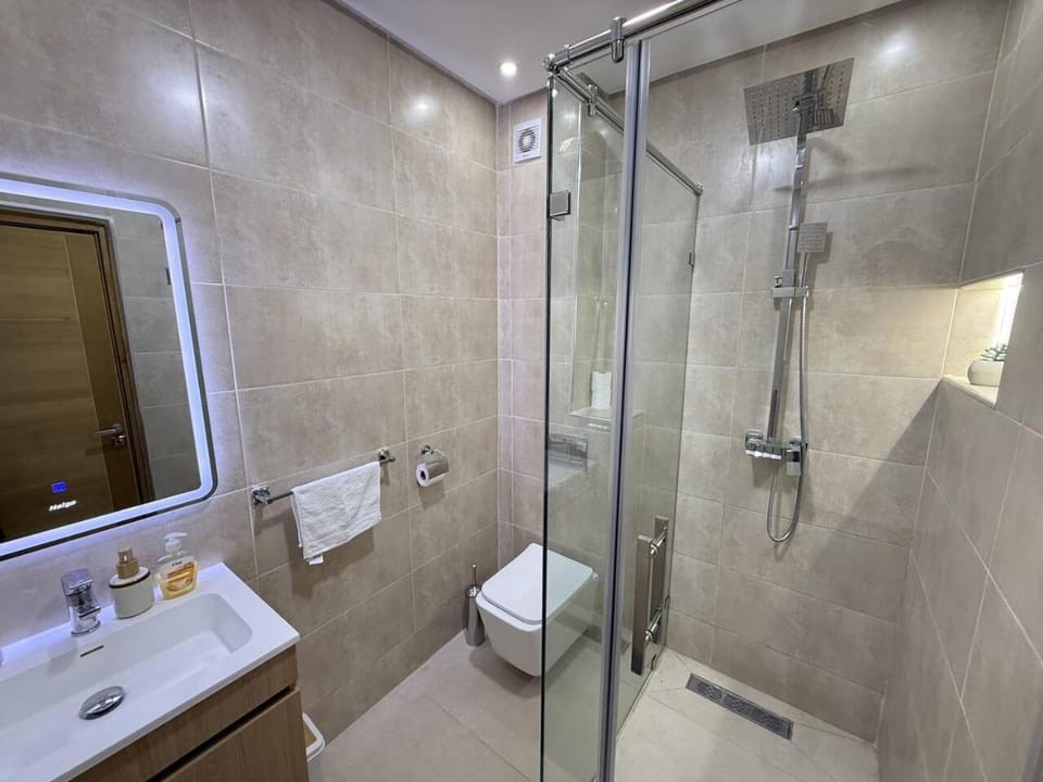 Shower, Bathroom