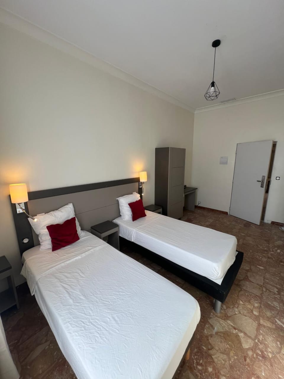 Chambre meublée Luxury tent in Nice