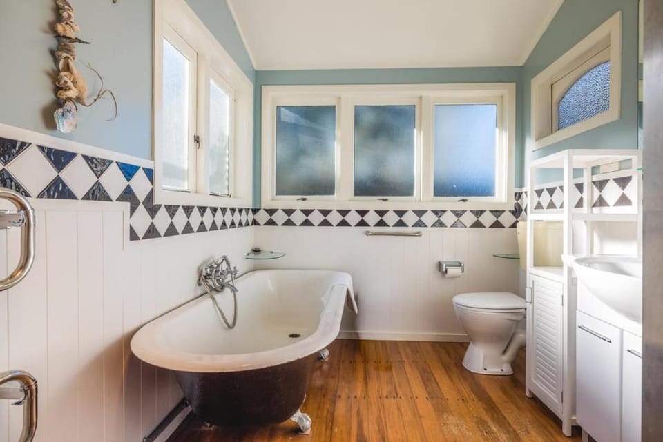 Le Belle on Blake by Waiheke Pure House in Auckland Region