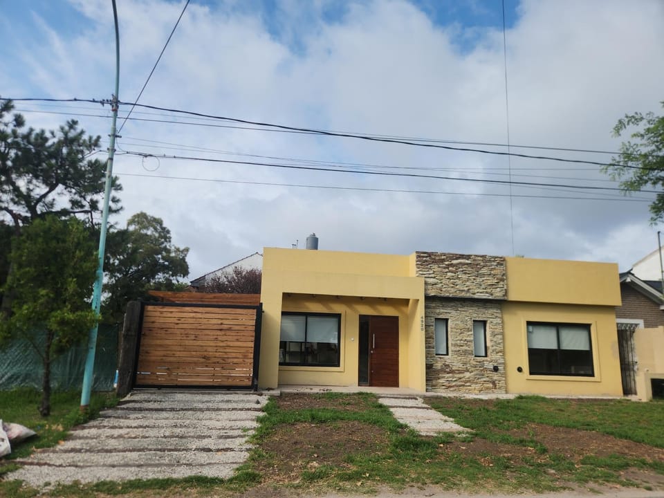 Casa cerca de la playa en Mar del Plata House in Mar del Plata