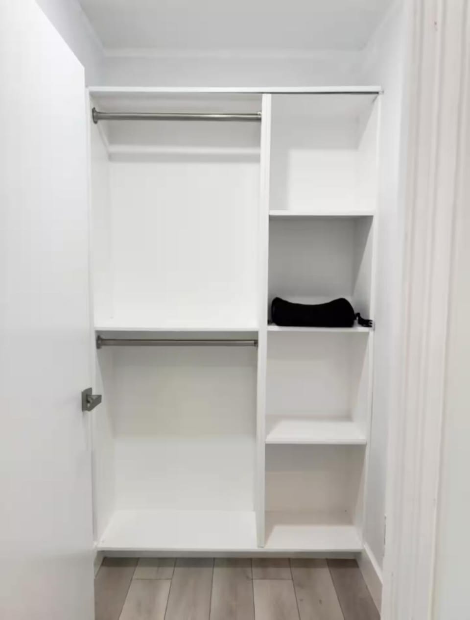 East ATX Private Room & Ensuite Bath - 5 min to DT Vacation rental in Austin
