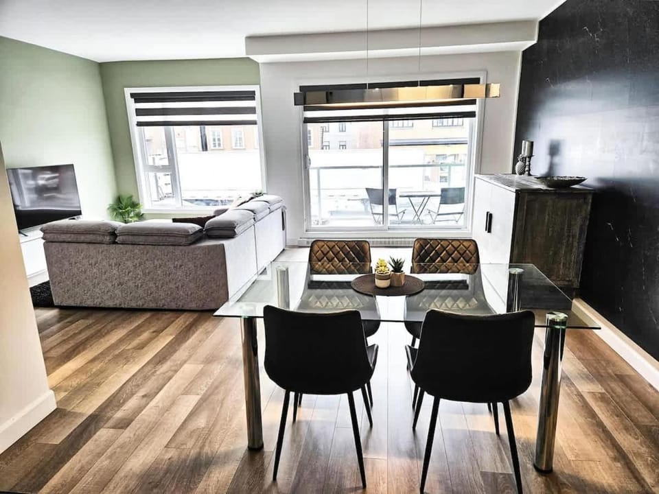 Le201 Condo Chic Free Parking House in Quebec City