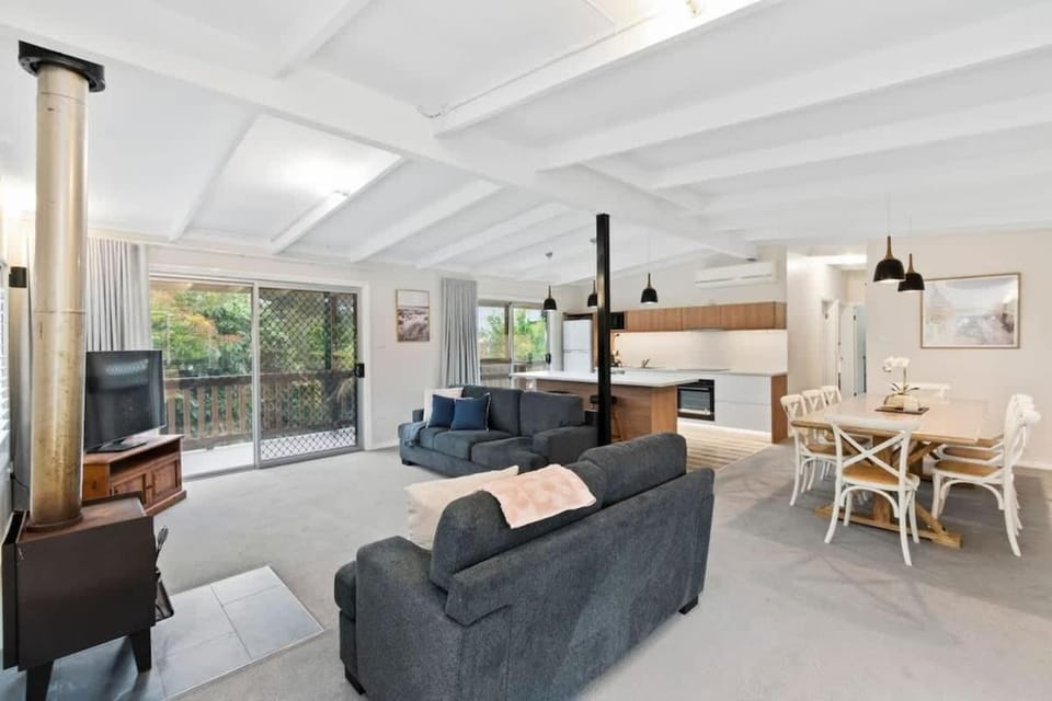 Boomerang at South Durras Whole House in South Durras