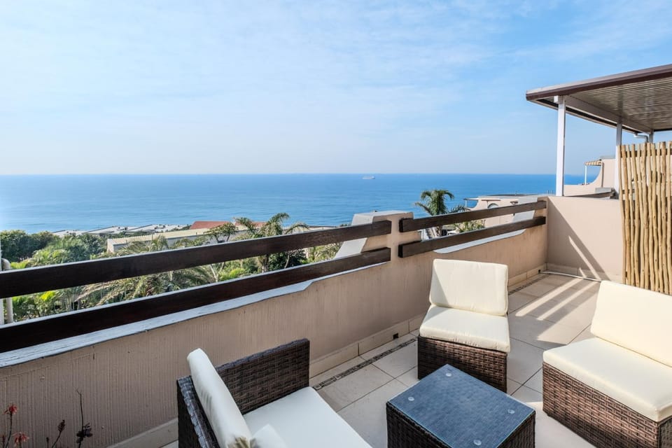 Umdloti Ocean Paradise - 2 Bed with sea views Apartment in KwaZulu-Natal