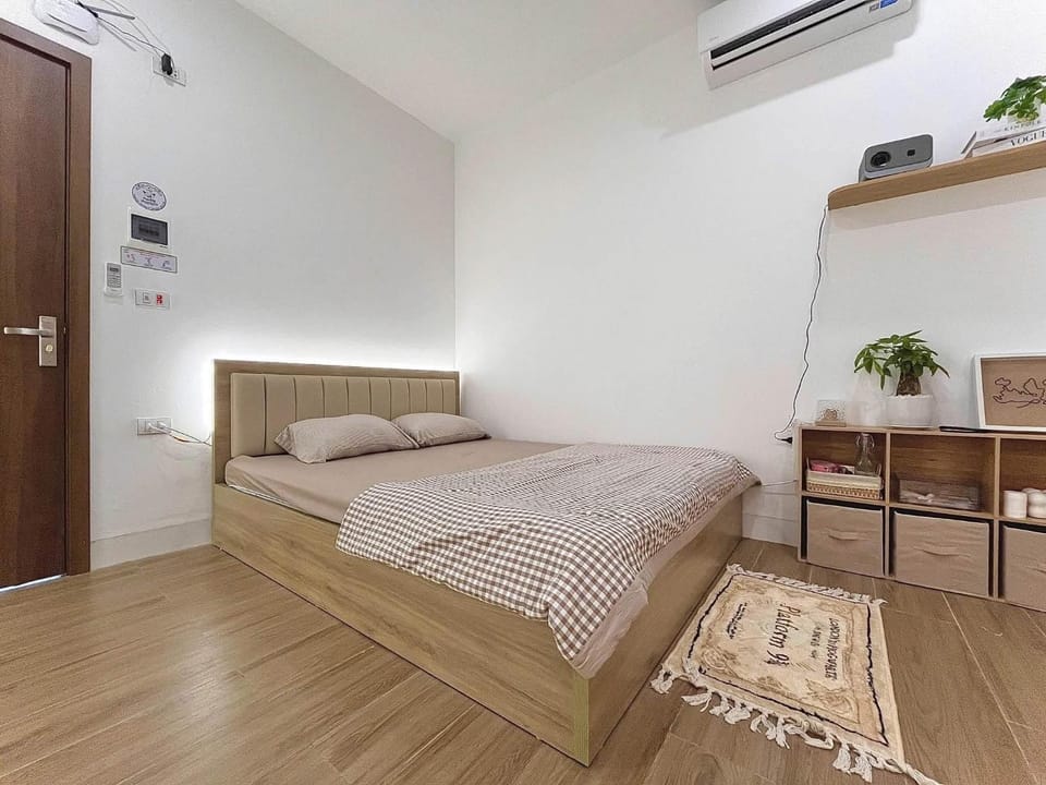 Light Home - Memorist Apartment in Hanoi