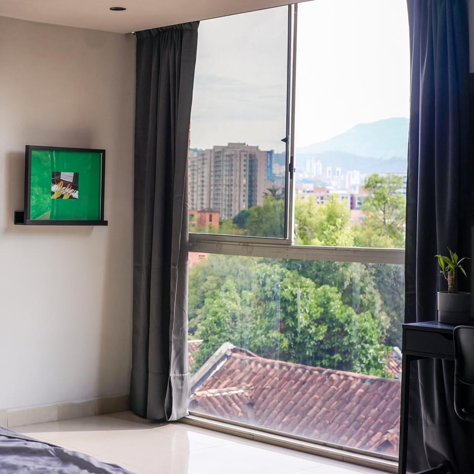 Green view loft, parking and air conditioning Apartment in Envigado