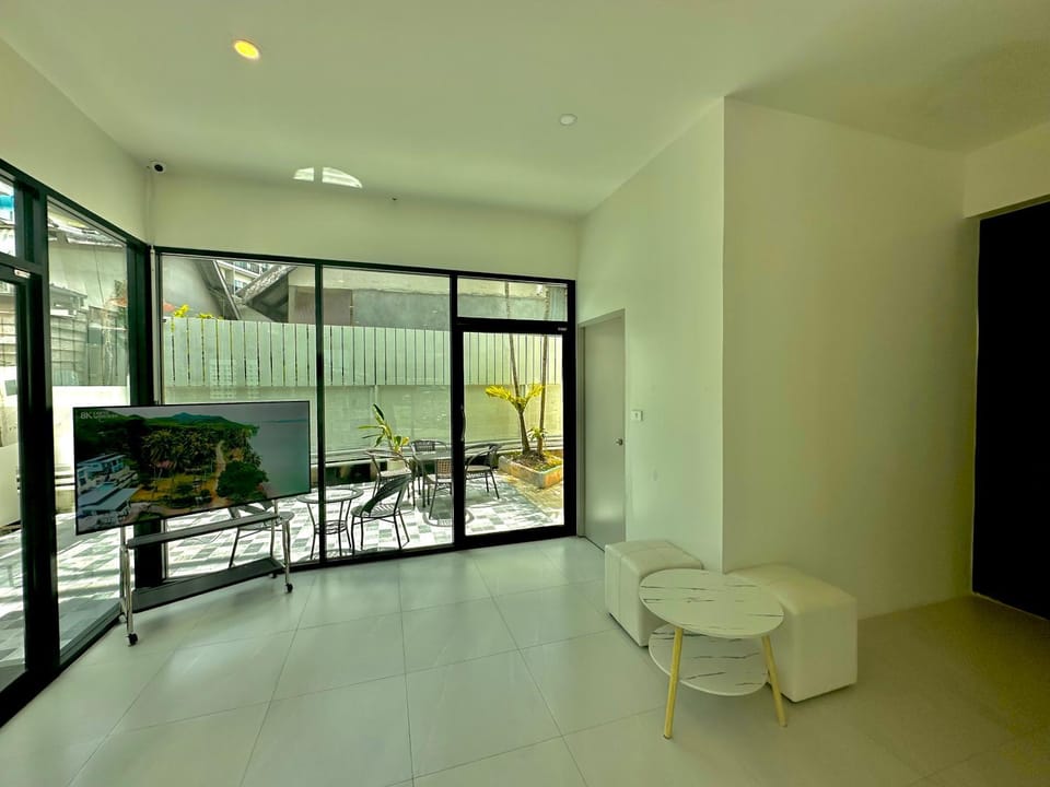 Lobby or reception, Seating area