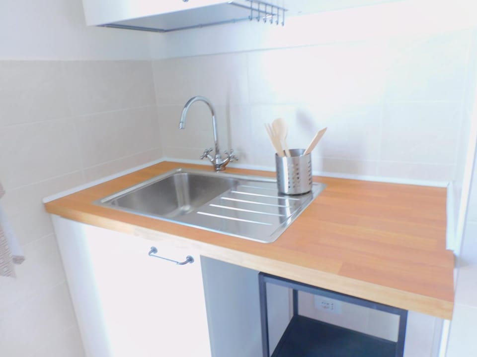 San Giovanni Metro Home Apartment in Rome