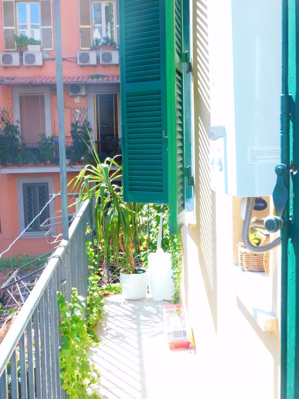 San Giovanni Metro Home Apartment in Rome