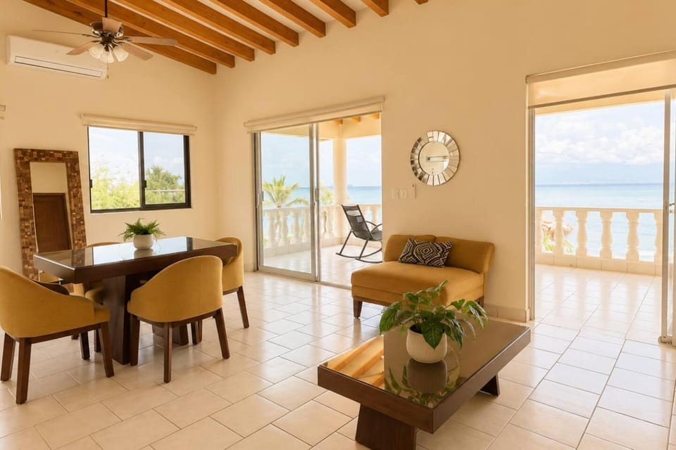 Patio, Natural landscape, View (from property/room), Balcony/Terrace, Seating area, Sea view, air conditioner