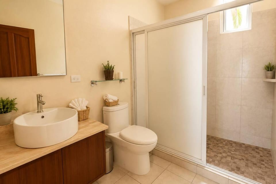 Shower, Toilet, Bathroom