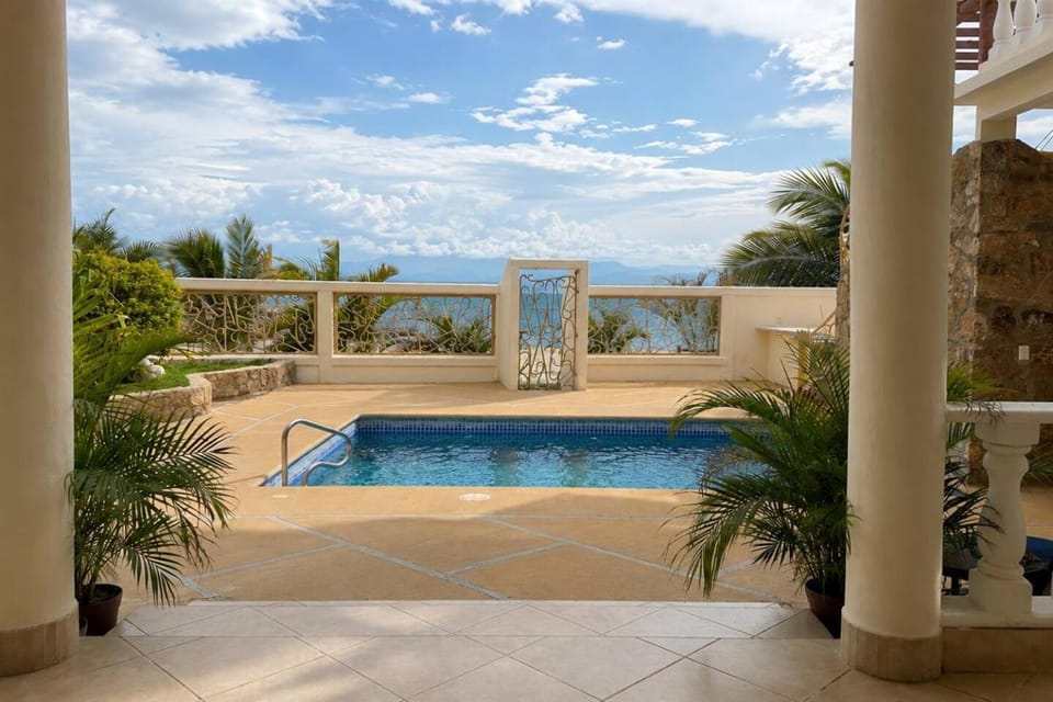 Patio, Day, Natural landscape, View (from property/room), Balcony/Terrace, Pool view, Sea view, Swimming pool