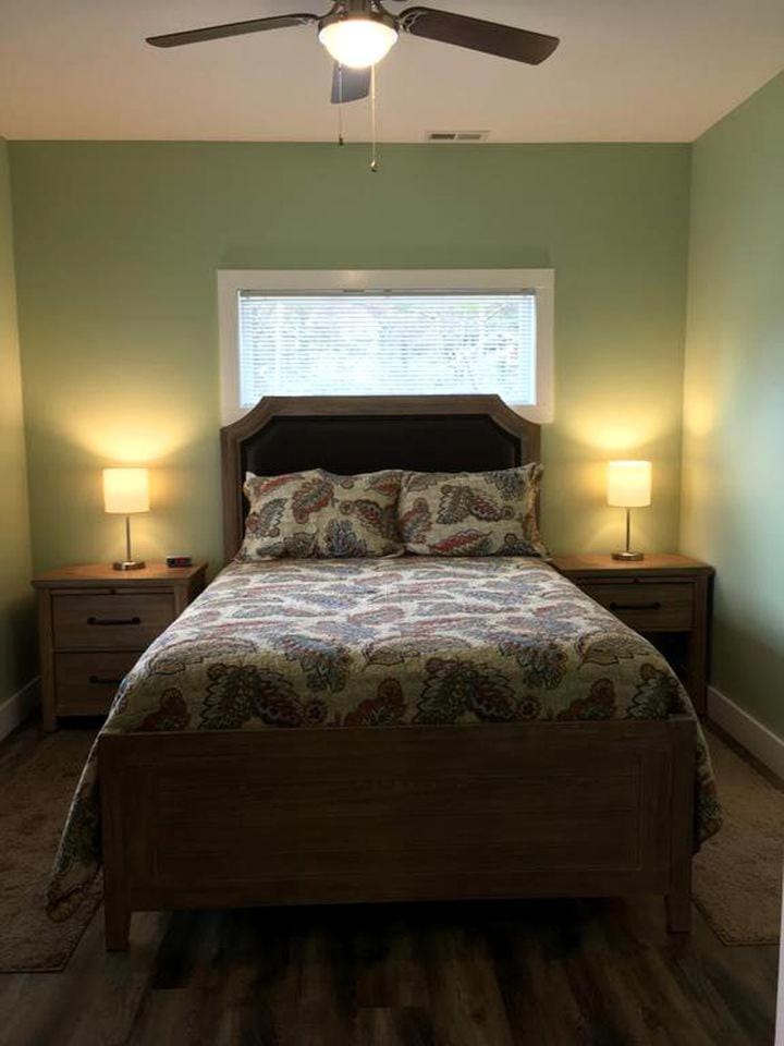 Lovely Smoky Mountains Retreat in Waynesville House in Waynesville