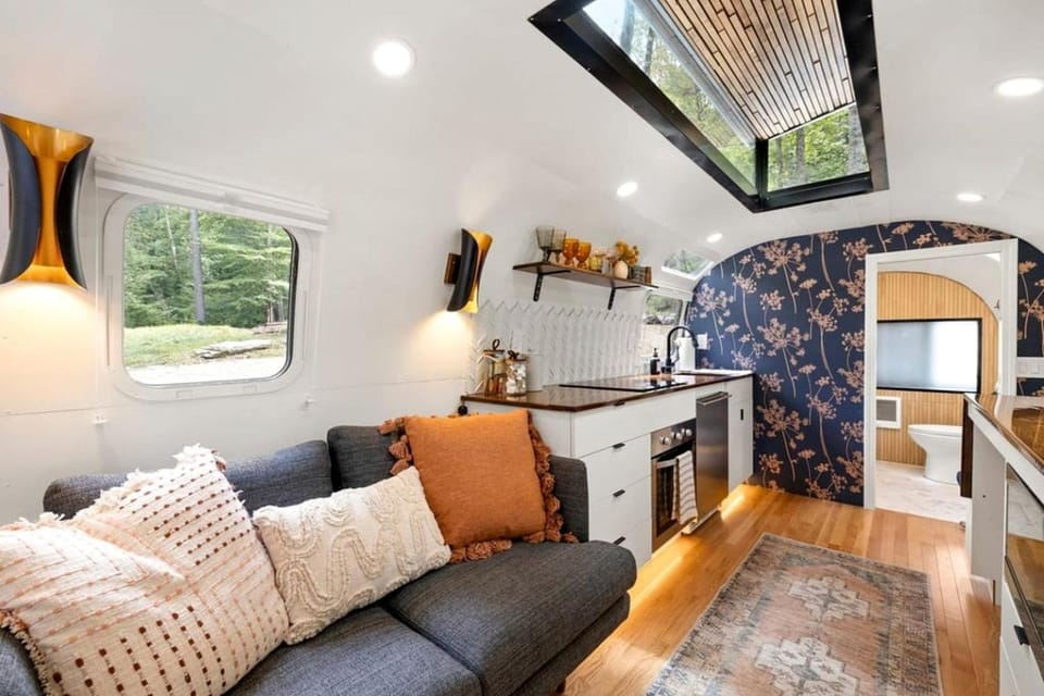 Luxury Airstream Rental for Intimate Getaways to Pisgah Forest, North Carolina House in Pisgah Forest