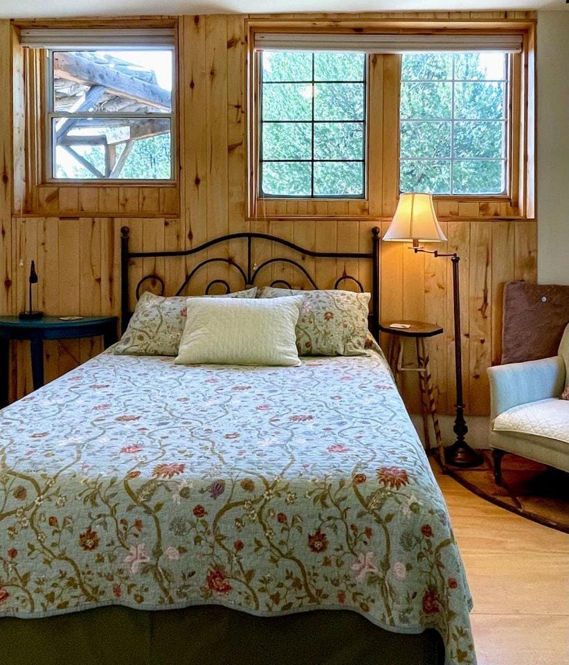 Charming Cottage in Carson for Relaxing Escapes to Nature in New Mexico House in New Mexico