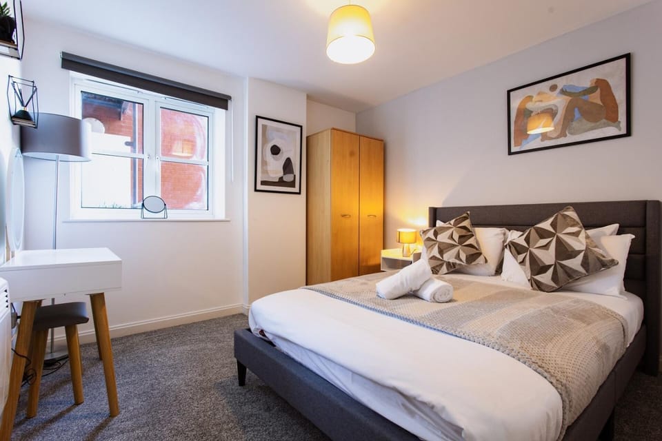 Cosy 2BR Apartment Free Parking Cardiff Bay Apartment in Cardiff