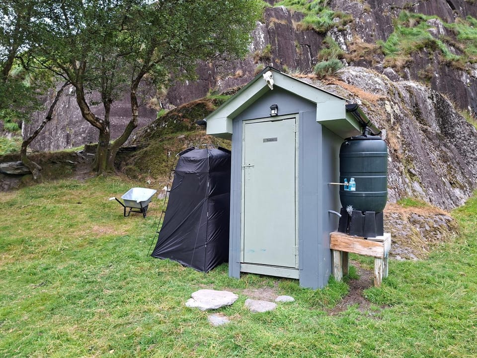 The PocketAdventure Park Campground/ 
RV Resort in County Kerry
