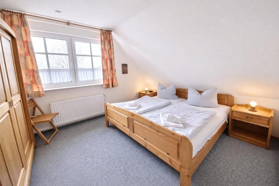 Ferienwohnung-Seebaer-mit-Flair-und-Balkon-im-schoenen-Ort-Werdum Apartment in Wittmund
