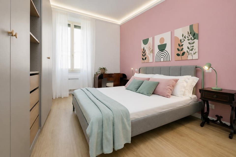 Bed, Photo of the whole room, Bedroom, wardrobe