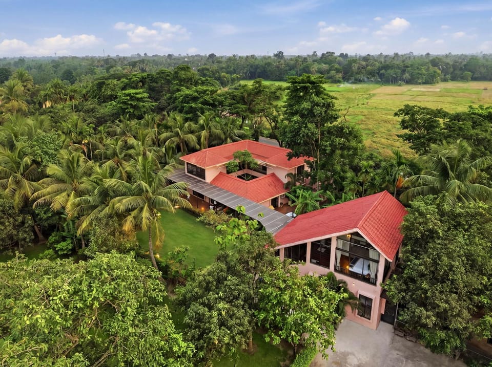 amã Stays and Trails -Palm Meadows Villa,Kolkata Villa in Kolkata