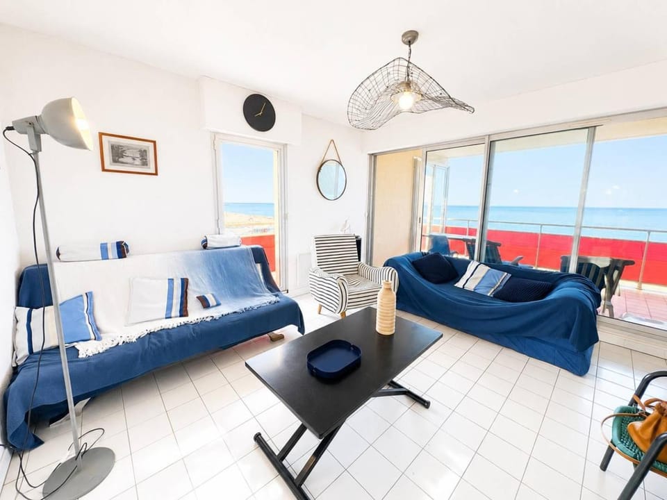 CR340-063 Appartement 3 Chambres - CENTRE CANET EN ROUSSILLON Apartment in Canet-en-Roussillon