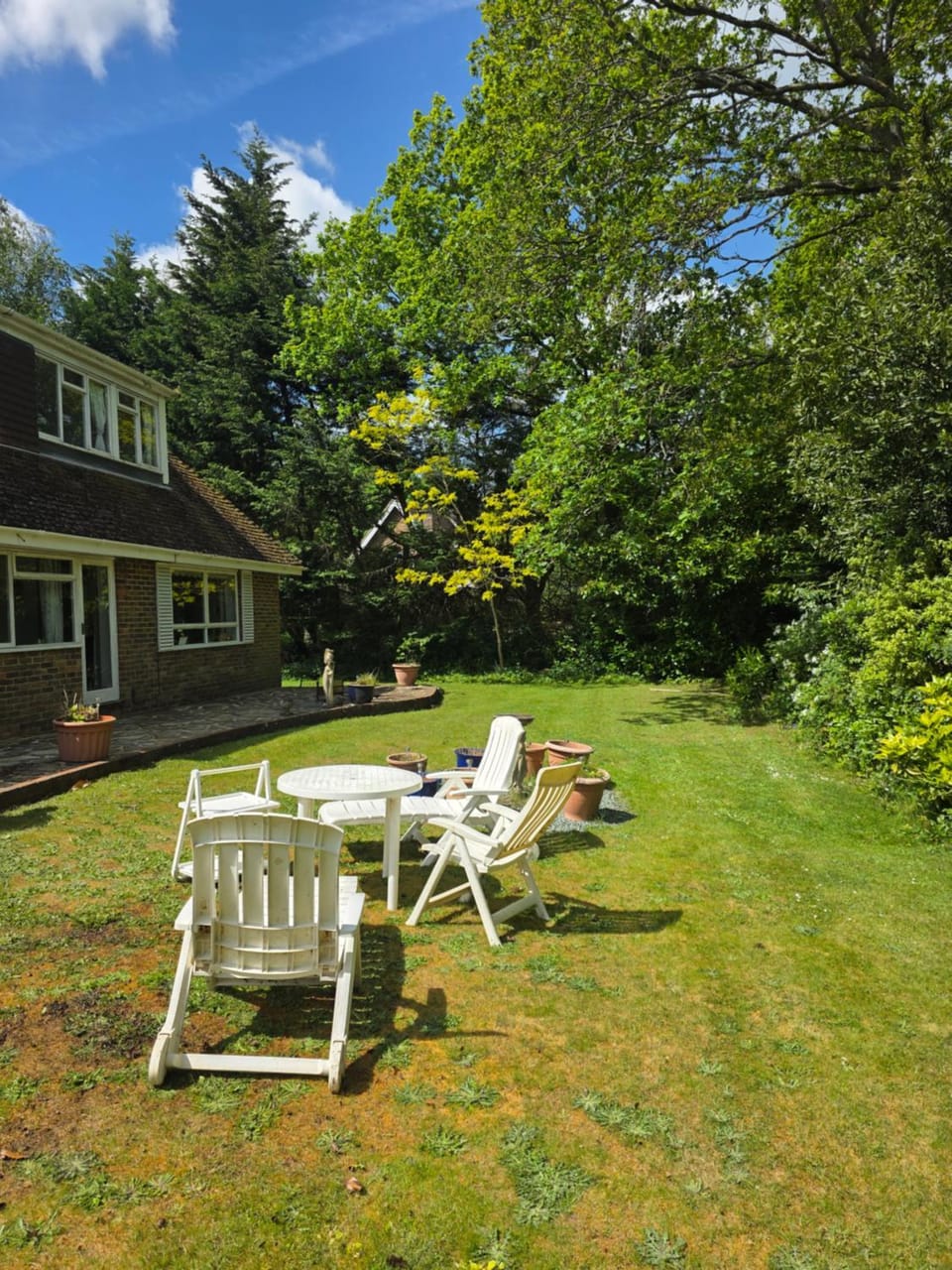 Whole guest house Apartment in Horsham District