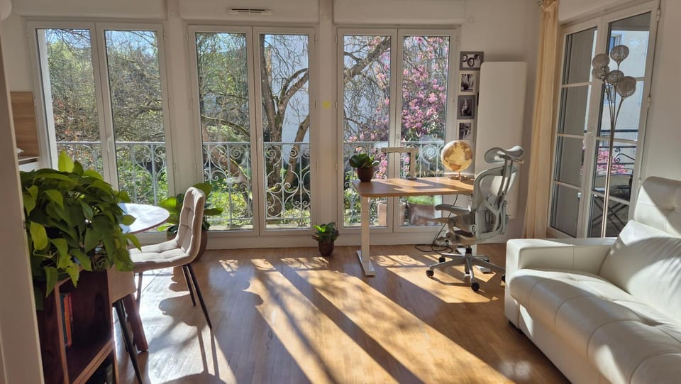 Near Paris & Versailles Premium Appartment with Terrace & Balcony in Greenery Apartment in Île-de-France