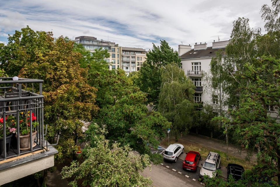 Neighbourhood