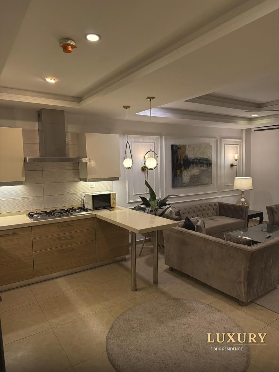 White Pearl 1BHK - Pool, Gym, Sauna, Self Check in Apartment in Islamabad