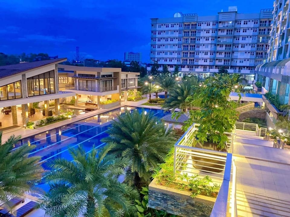 Property building, Night, Garden view, Pool view, Swimming pool, Location