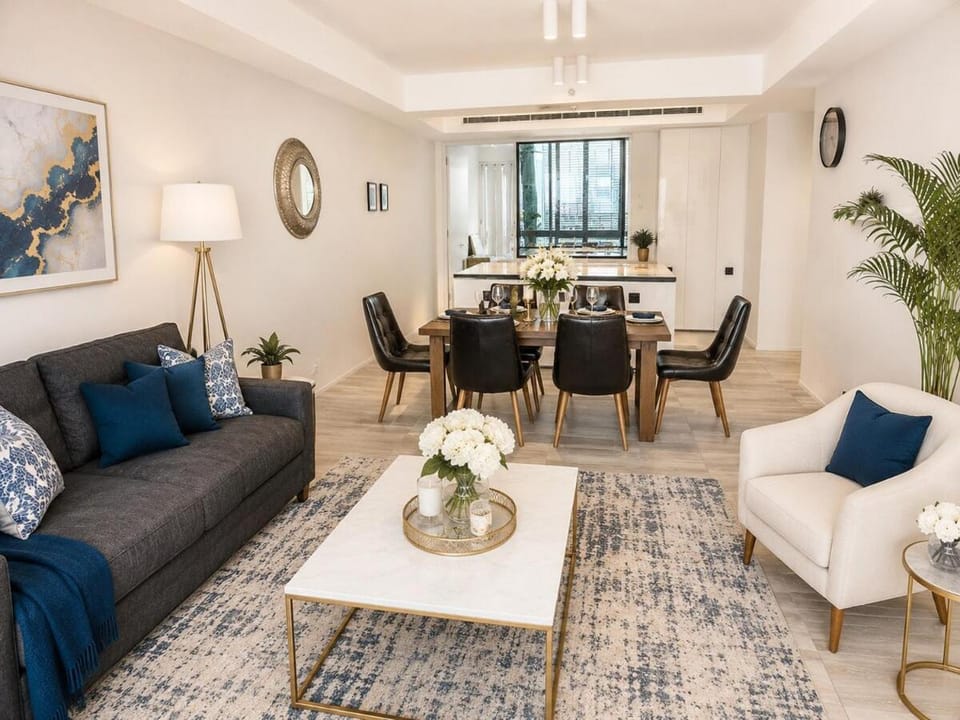Romantic City Retreat Near Darling Harbour! Apartment in Surry Hills