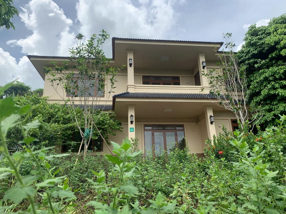 Bavieco Resort Hotel in Hanoi