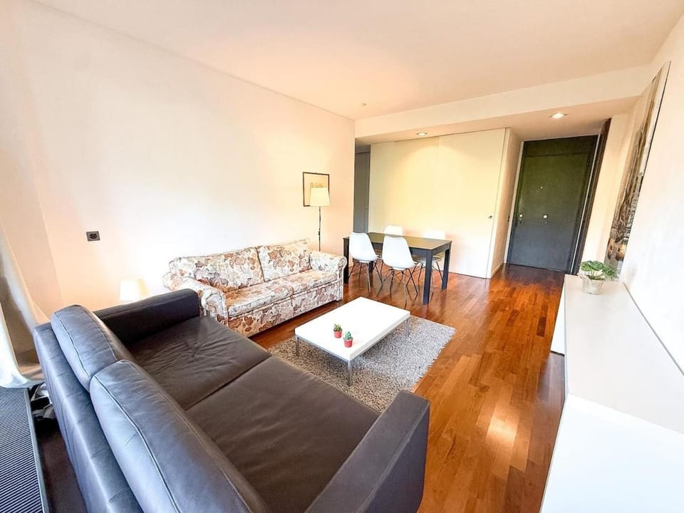 A Jump Into Lugano's Center Apartment in Lugano