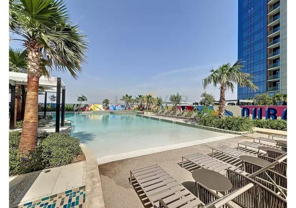2BHK Holiday Homes - Aykon City - Family & Business Stay Apartment in Dubai