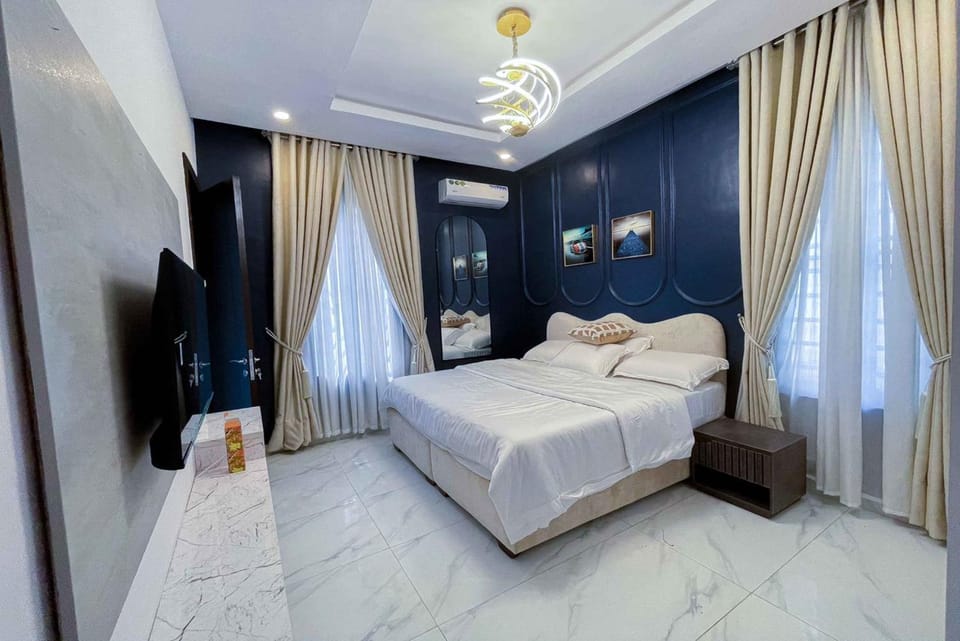 Four bedroom apartment Magodo GRA phase 2 Apartment in Lagos