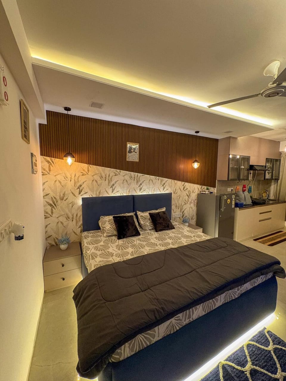 Bed, Bedroom, air conditioner