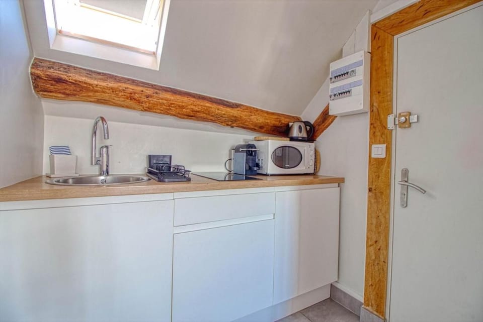 Cozy studio Near Palace of Versailles & market Apartment in Versailles