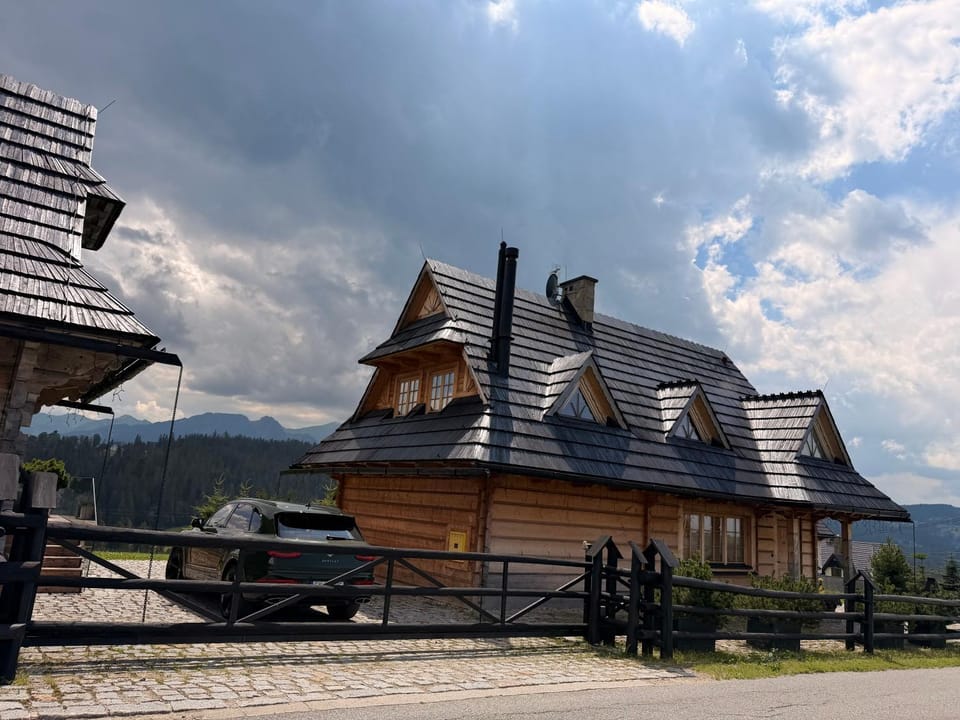 Tatra Whisper Chalet I Chalet in Zakopane