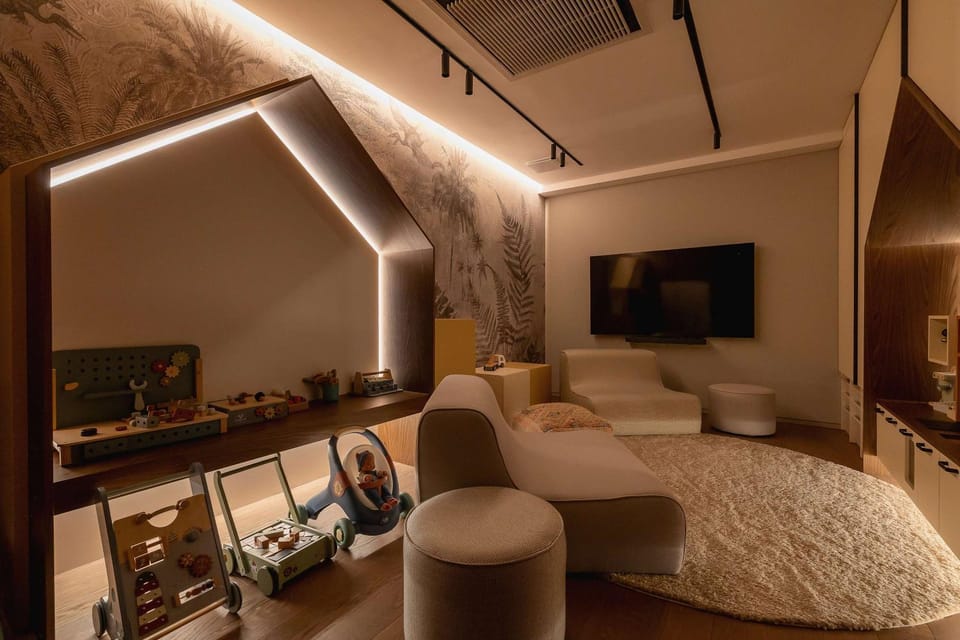 Communal lounge/ TV room, Seating area