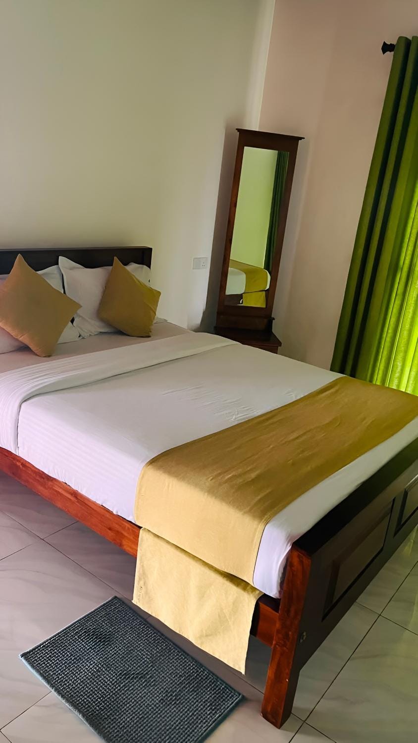 White City Lake Gregory View Nice Hotel Nuwaraeliya Vacation rental in Nuwara Eliya