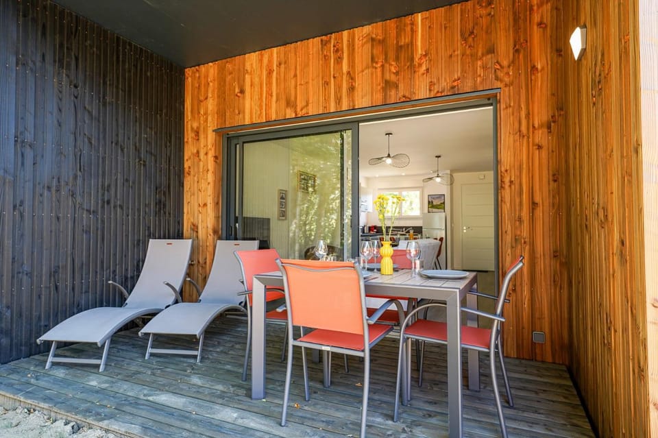 Cottage N°27, Golf et piscine commune, 2 chambres House in Pays de la Loire