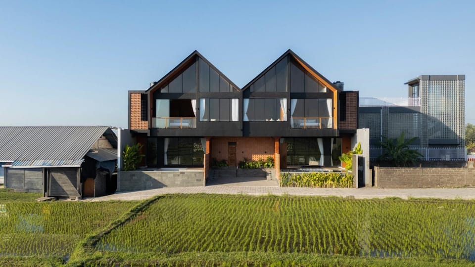 Property building, Garden view