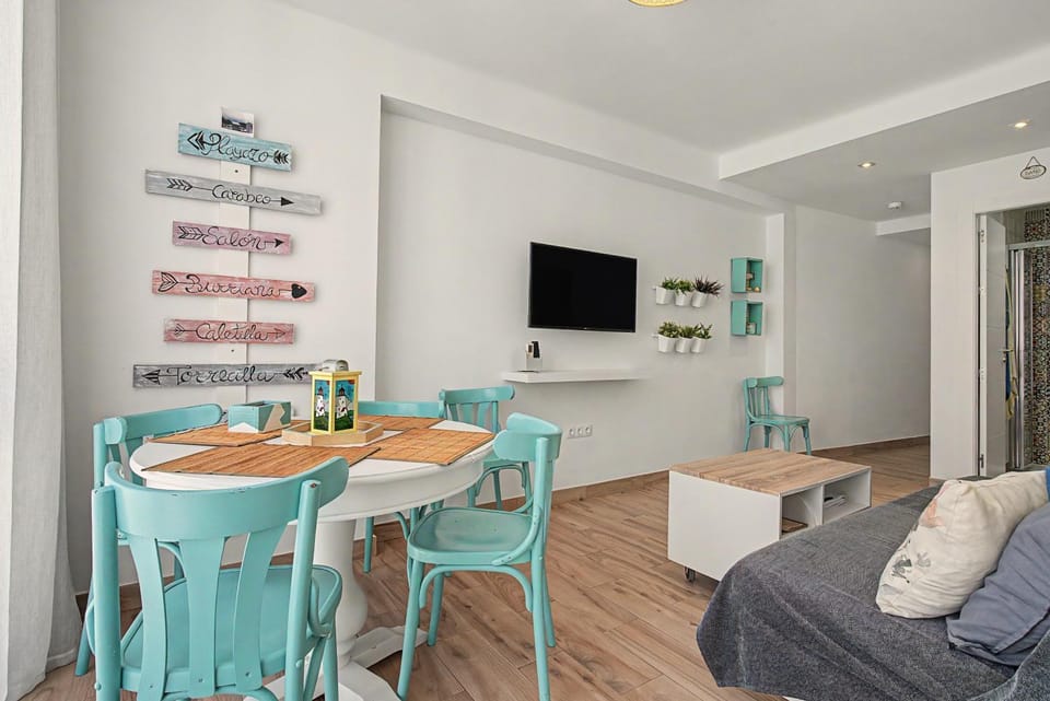 Playa Torrecilla Apartamento Apartment in Nerja