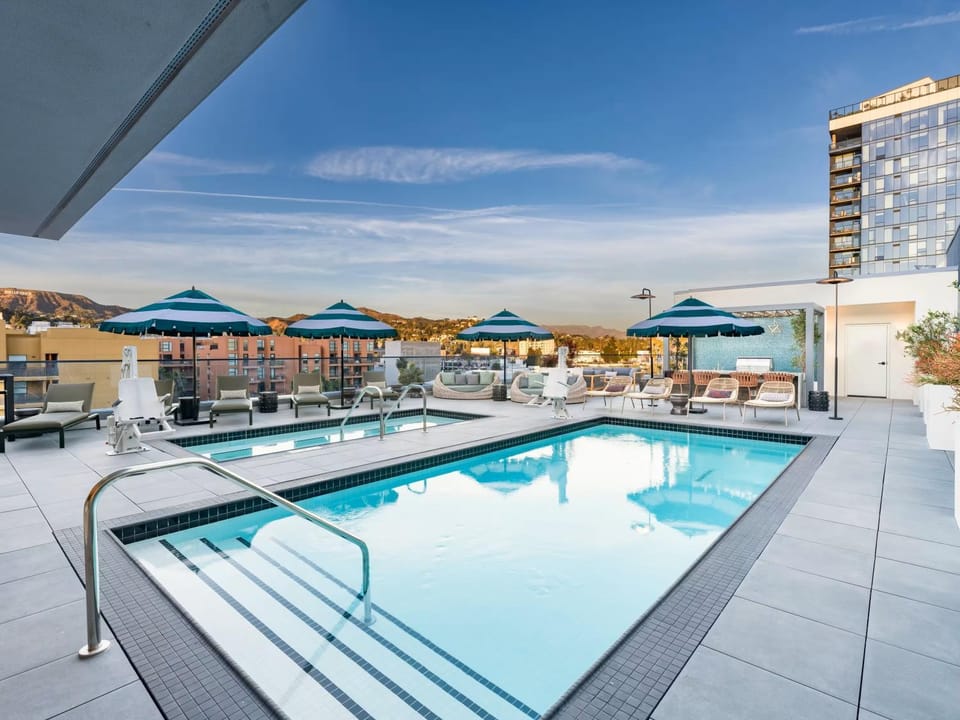 Day, Hot Tub, Swimming pool, Sunset, sunbed